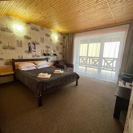 рутенія Aparthotel