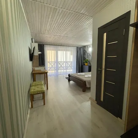 рутенія Aparthotel *